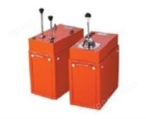 QT5系列起重機(jī)控制臺2